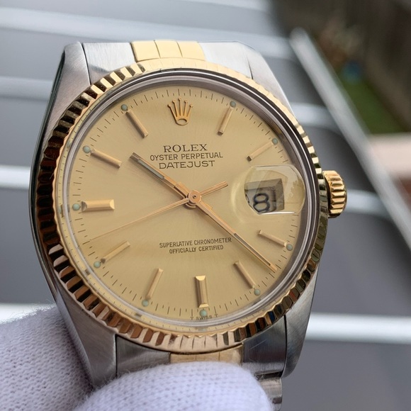 ROLEX DATEJUST 18K GOLD AND STAINLESS STEAL TWO TONE UNISEX WATCH - Picture 6 of 10